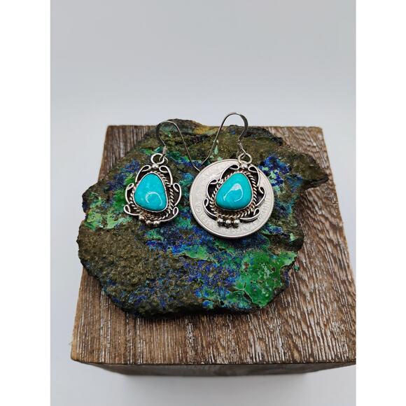 Native American Richard Begay Vintage Turquoise and Sterling Silver Earrings - Picture 5 of 5